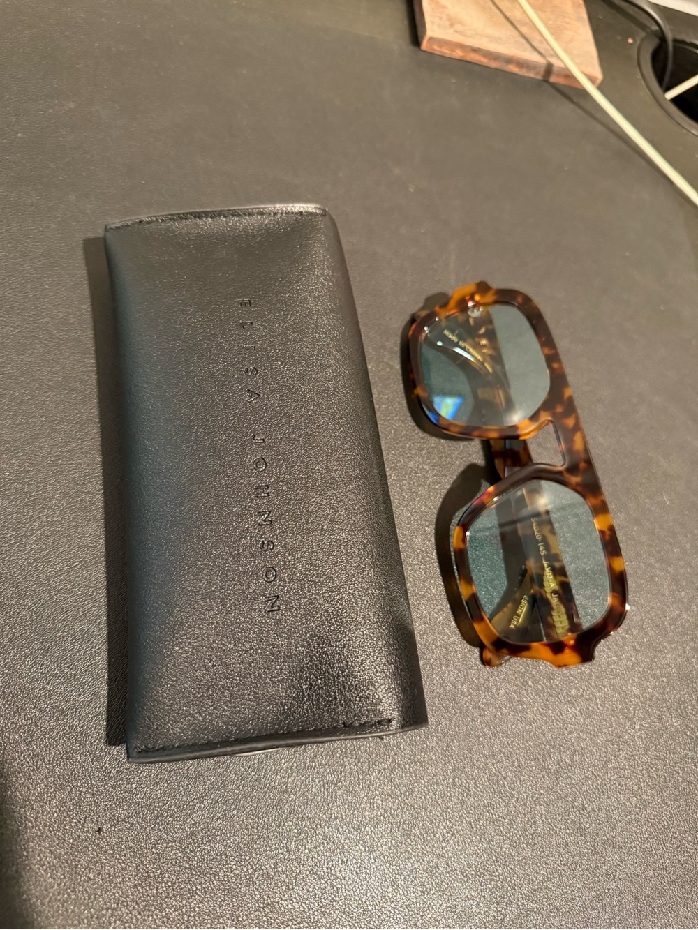 Tortoiseshell Women's Sunglasses - Brown Frame